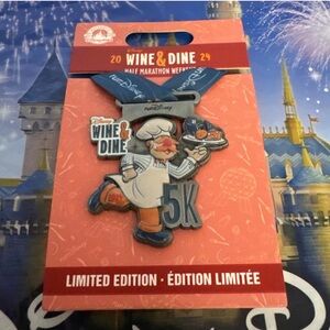Disney Parks Pin 2024 RunDisney Wine & Dine 5K Swedish Chef Medal LE